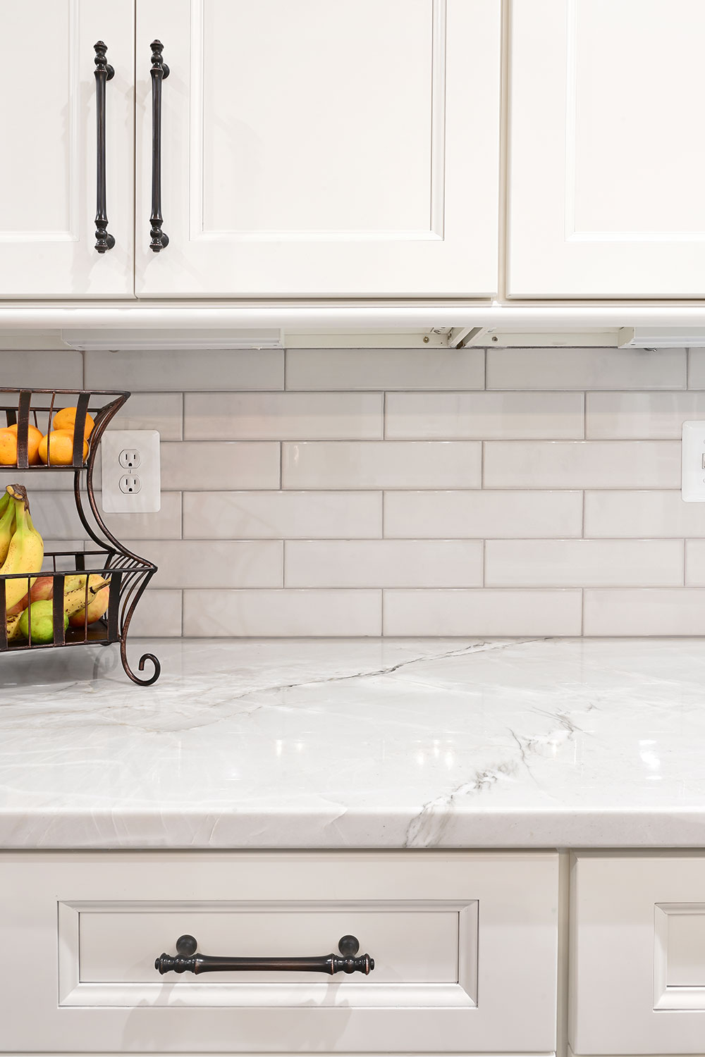 Traditional Transitional Kitchen Remodel by Sky Marble and Granite, Inc project photo 5